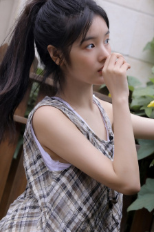 女士不遮阴内搭图片