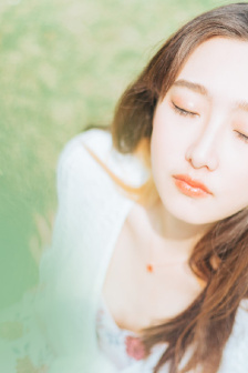 裸体女兵36姿