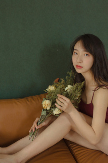 女局长白白嫩嫩大屁股